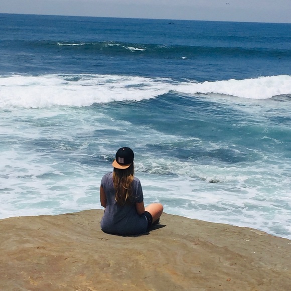 Meet the posher, Alexanne - Picture 2 of 10